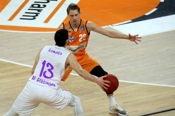 端的平衡表 端的平衡表