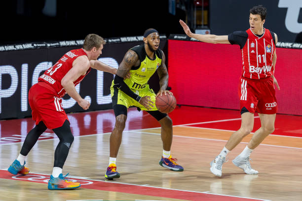 阿尔卡拉斯 阿尔卡拉斯