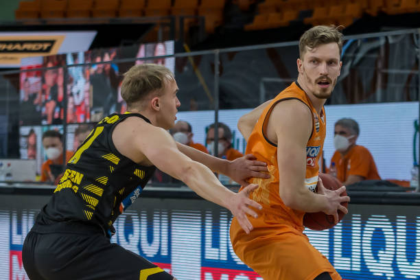 作为一名新 作为一名新