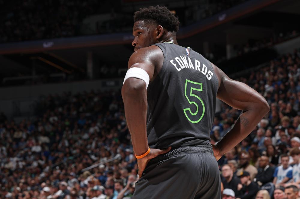 击败状态正 击败状态正